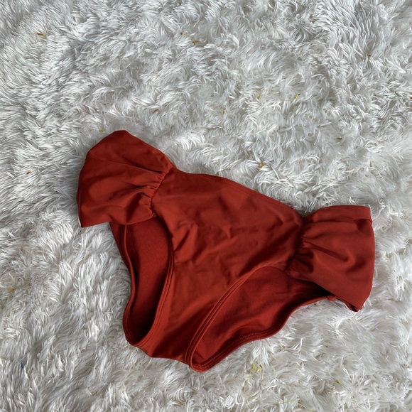 Aerie Swim Set - Picture 3 of 10